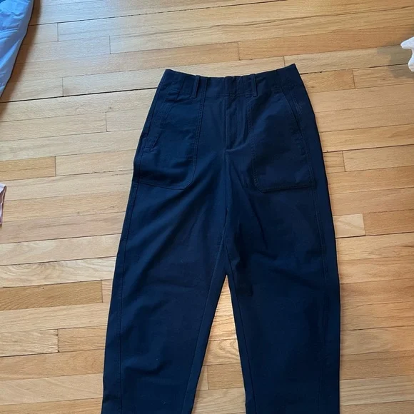 Athleta Skyline High Rise Barrel Leg Pant - Picture 9 of 9